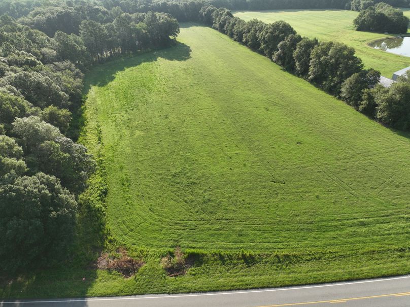 dji_fly_20230813_084000_539_1691930553573_photo