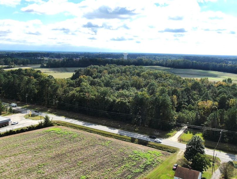 0CD64FAE-E7B3-4740-A39C-4EB46BE85721