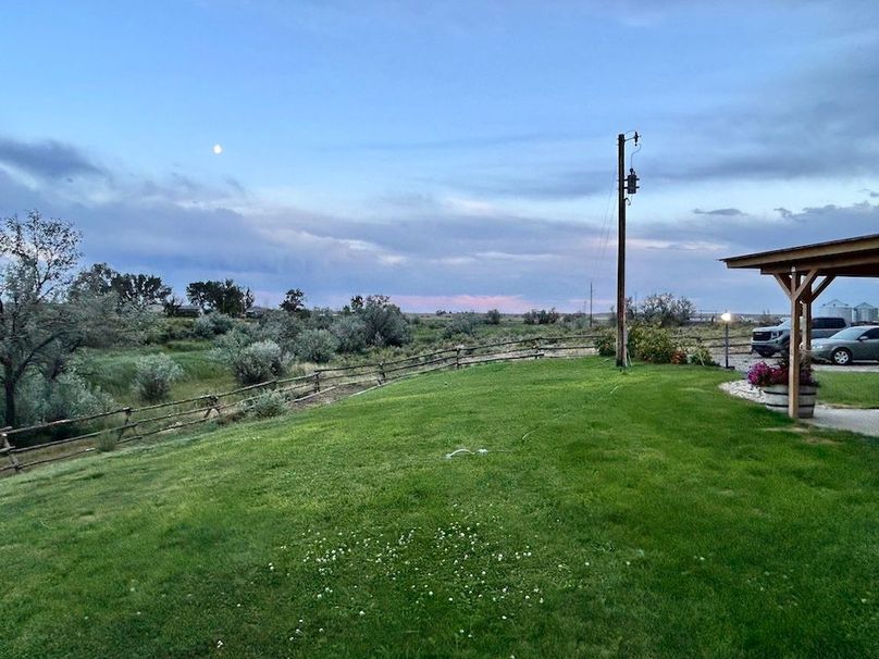 192E2470-18BF-4E81-8FC1-2A6852A6F9DC