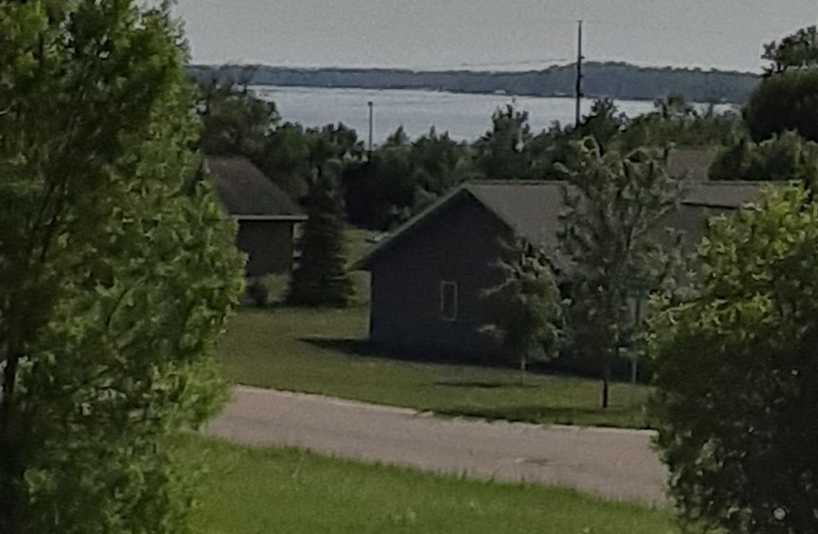 immDetroit Lakes Land