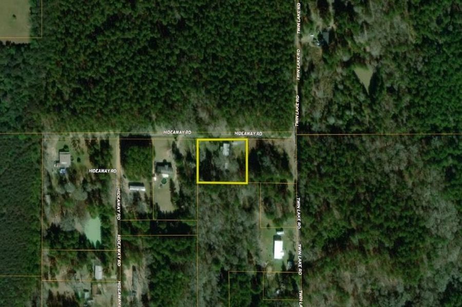 Caldwell home and acre  Ferguson close