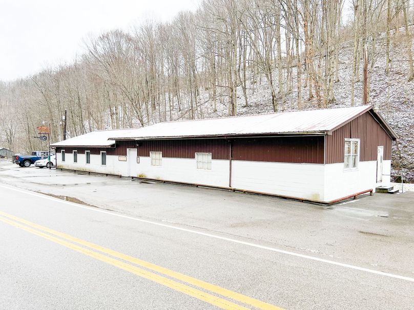 Calhoun, WV 1.97 AC Cottrell-05