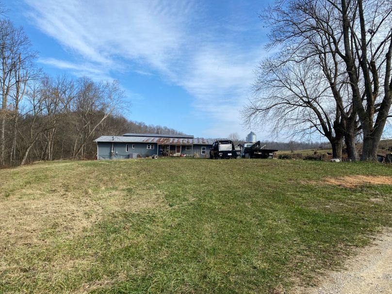 058 the farm hand living quarters _ dry storage copy