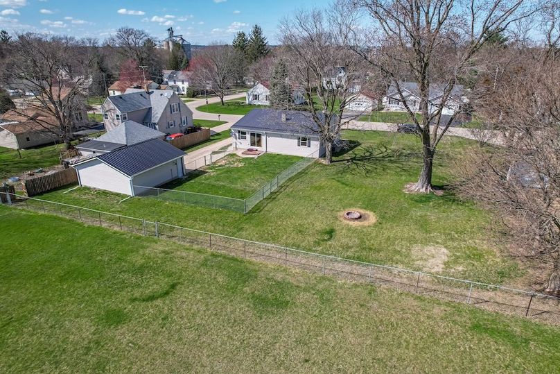 112 Grant St Stillman-43