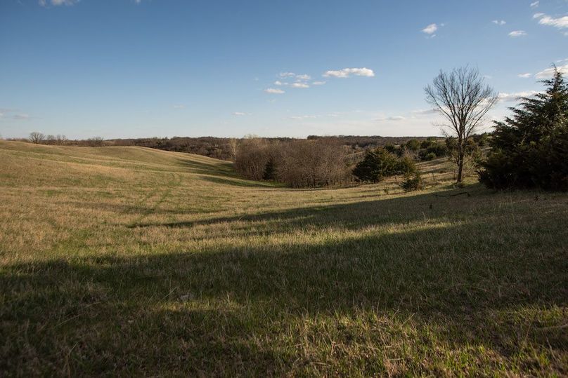 FREMONT CO. IA 77.12 +_-_76