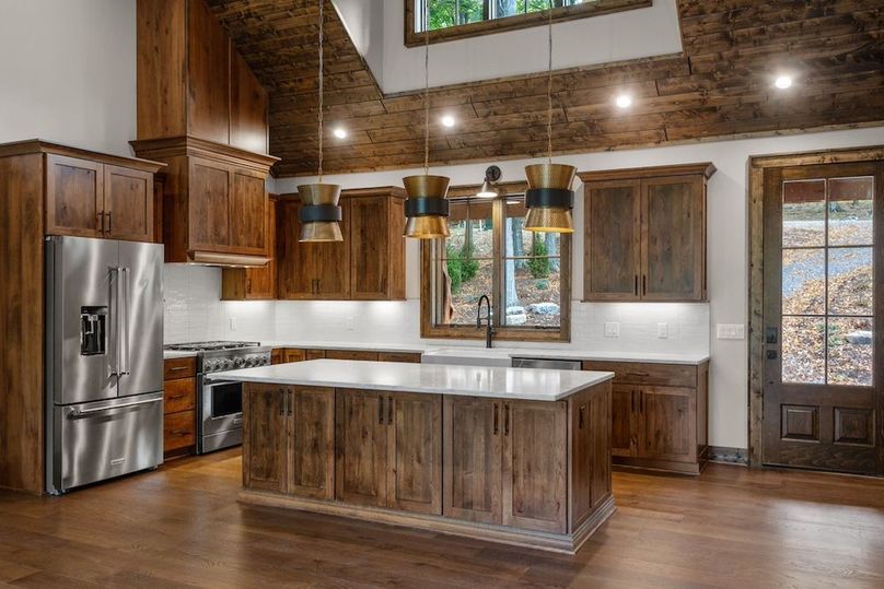 45-web-or-mls-6390 Golf Club Drvie-6