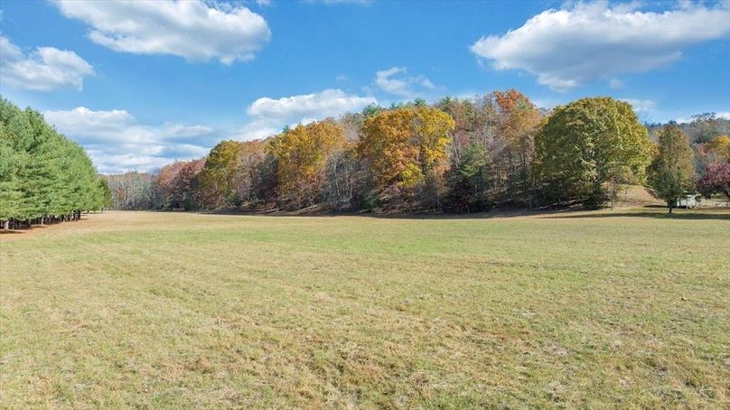 088-DJI_20251031113950_0005_D_MIB