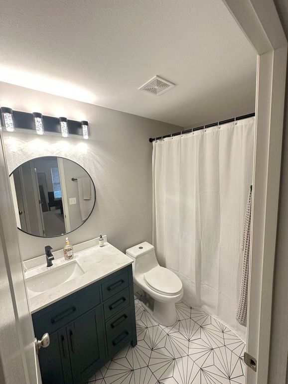 Facetune_23-09-2025-17-32-42