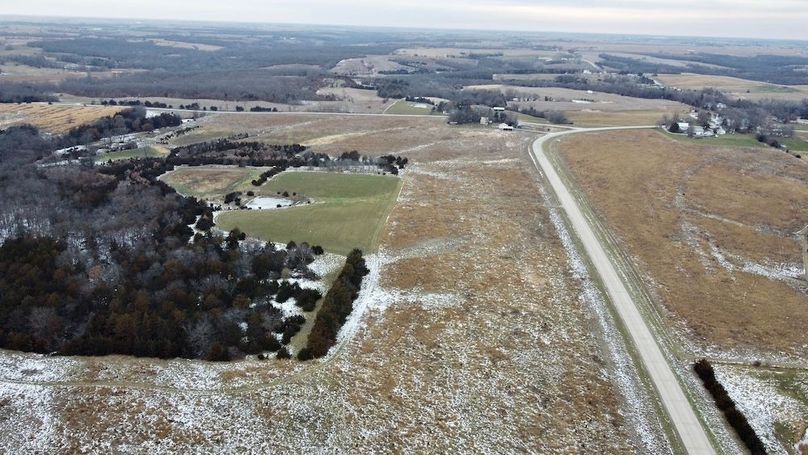 EE47DF9E-A387-4EE7-88DB-A40C74C38A9C_1_201_a