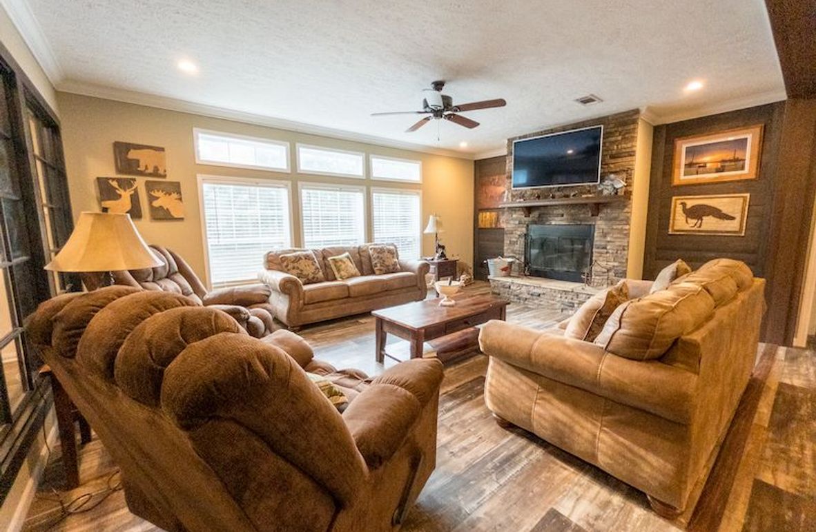 Ashley Co-40-Givens-11