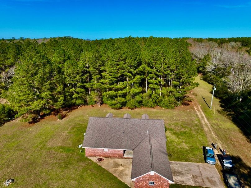 65CC1A5C-313A-4D62-92E7-A75B81943845_1_201_a-2