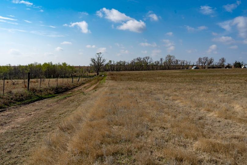 Saline Ks, 159_053