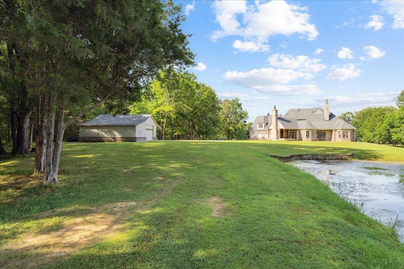 43-43-1528249m-5300 Raleigh Lagrange Dr