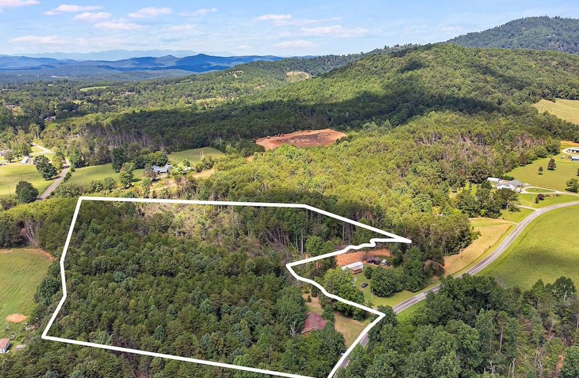 3-web-or-mls-211-luckadoo-rd