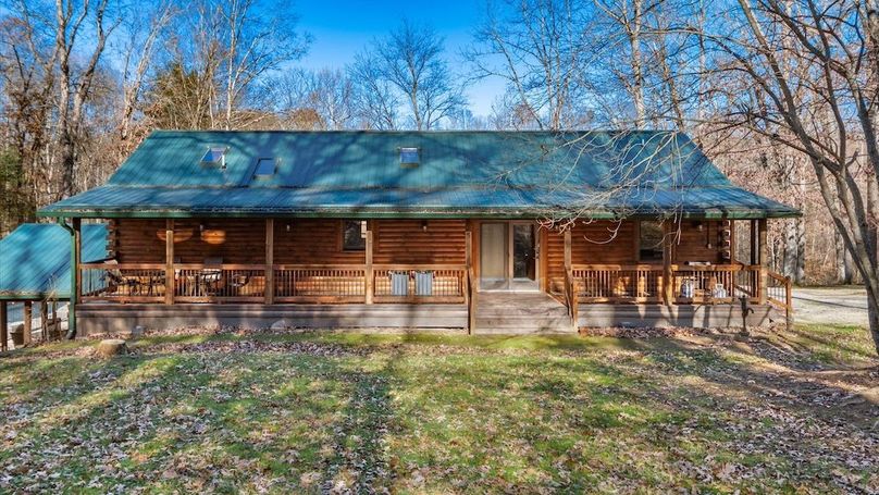 48-zj 21801 Sterling Rd113-2