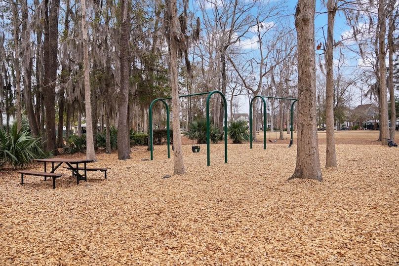 81-web-or-mls-Barclay Media Co_-22 (2)