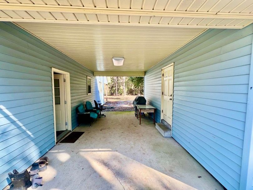 7EDA0E58-2DE4-4384-AEE1-D7A08771D8AF_1_201_a