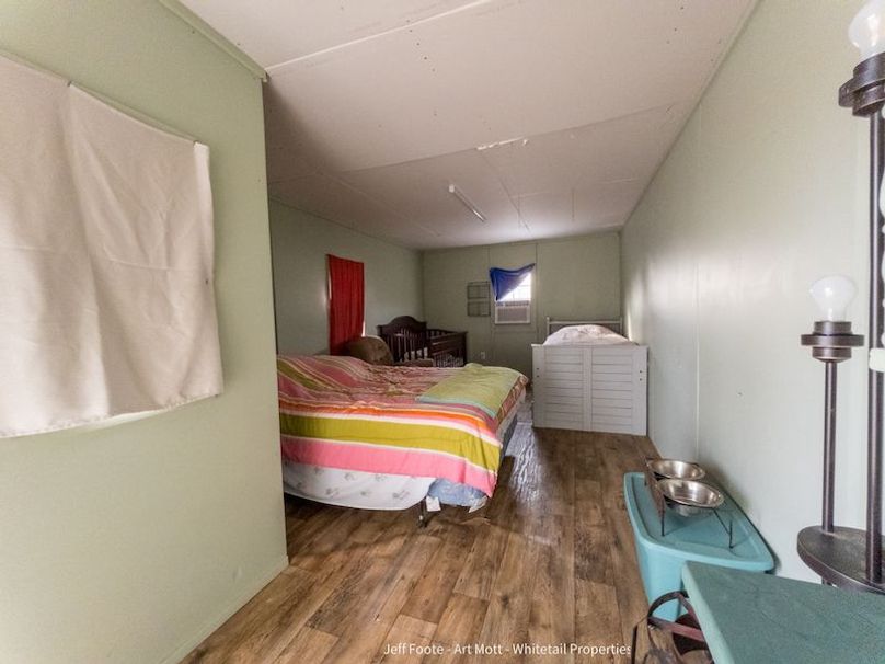 Holmes County - 108 - Rodriguez-25