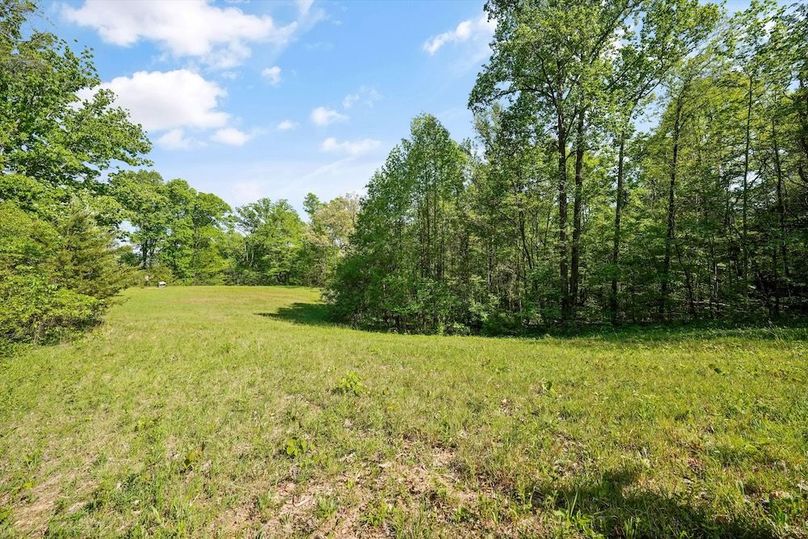 48-2869 Persian Ln44