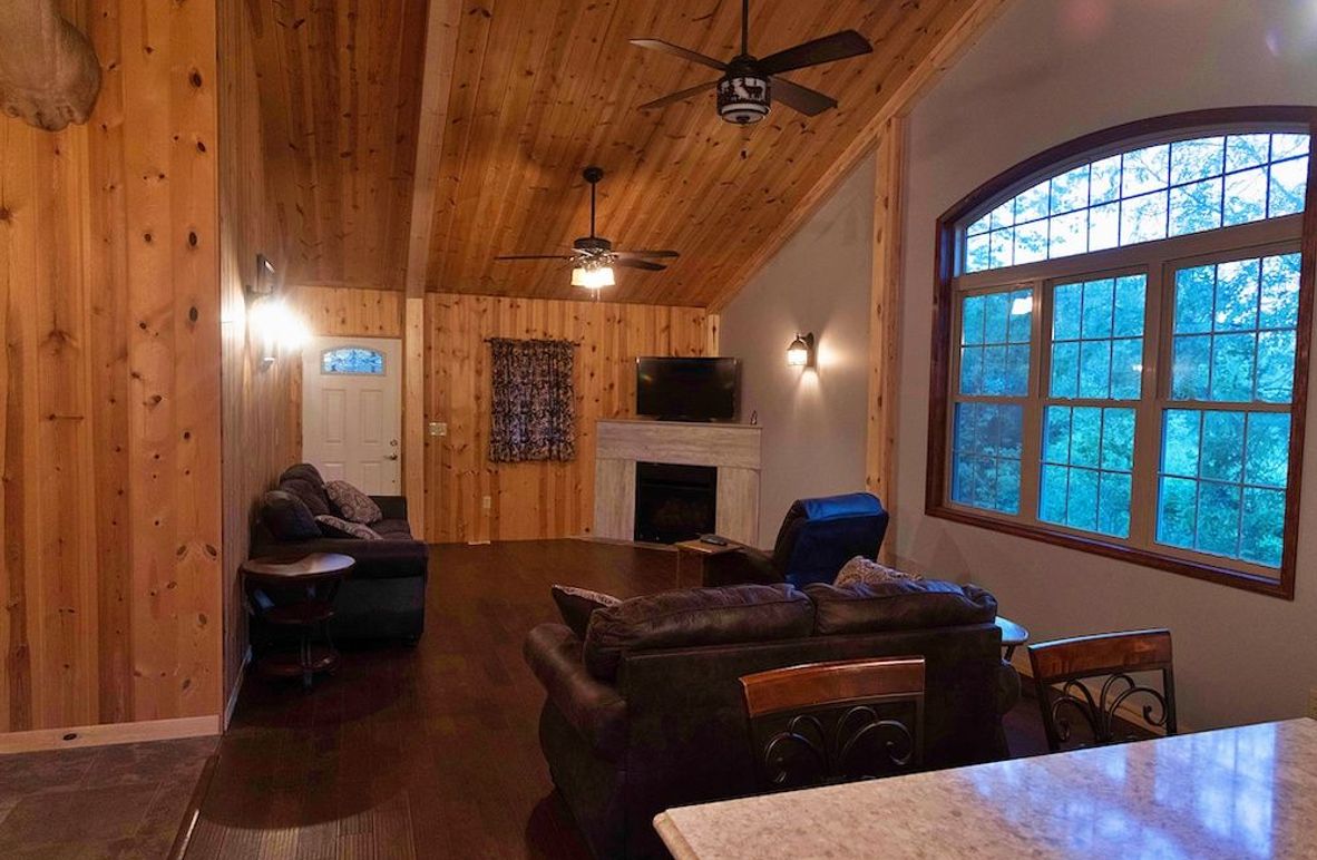 4 lodge Living Room Layout