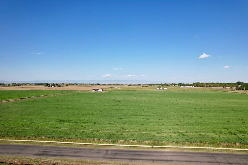 D1E61CCE-6C43-45A0-AE6B-B8C77E32476D_1_201_a