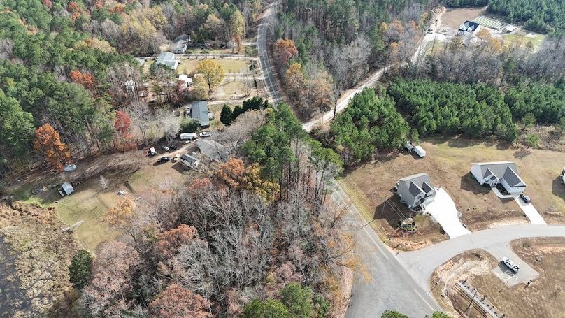 dji_fly_20251119_125912_0007_1763575791631_photo