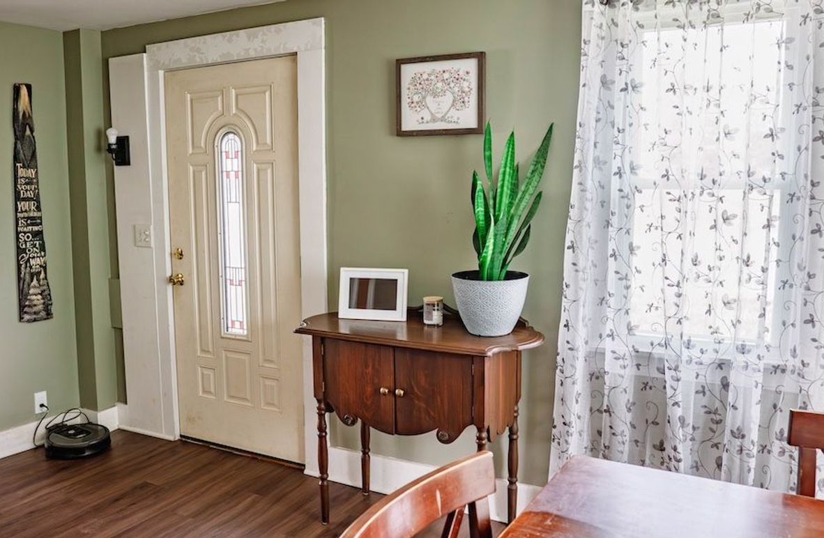 Schuyler_2_Lewis Photo 5