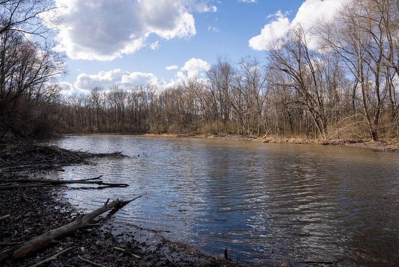 Copy of Muskingum OH 851 Featured_ProPhoto-19