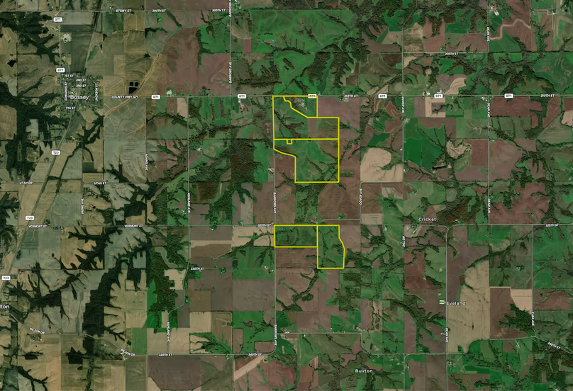 Mahaska IA 524.aerial.mid range