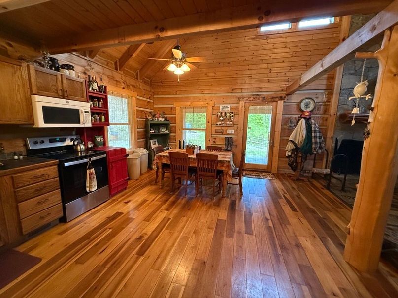 041 view back through the kitchen_dining area towards the east doorway entrance