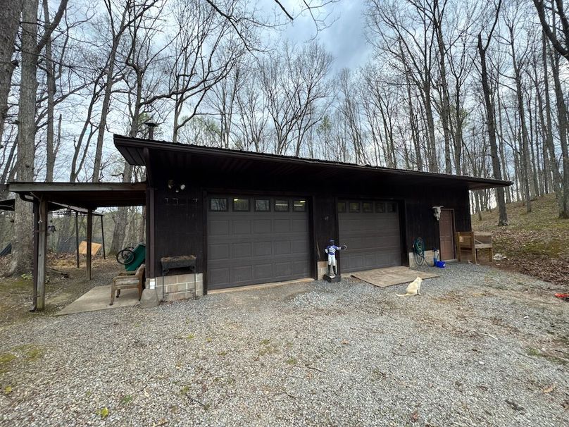 Calhoun, WV 132.84 AC Szegi 2-091