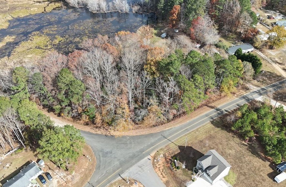 dji_fly_20251119_125730_0001_1763575800948_photo