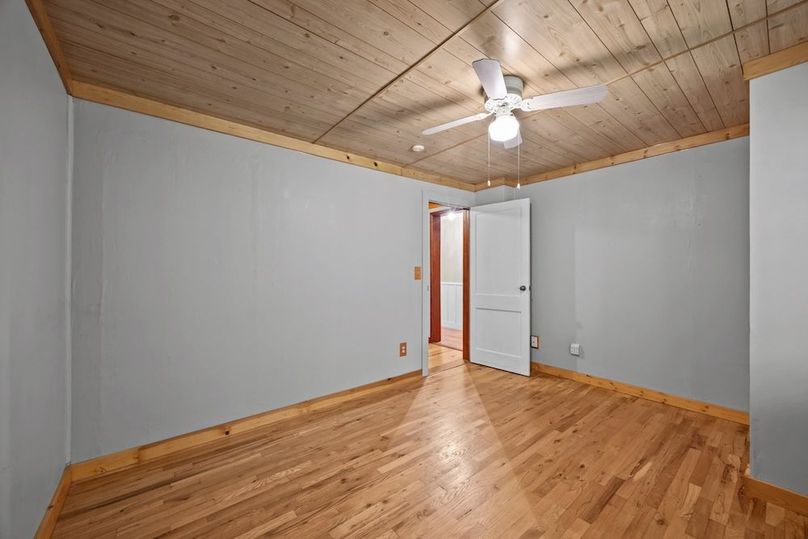 37-web-or-mls-58 Stillhouse Branch Rd 065