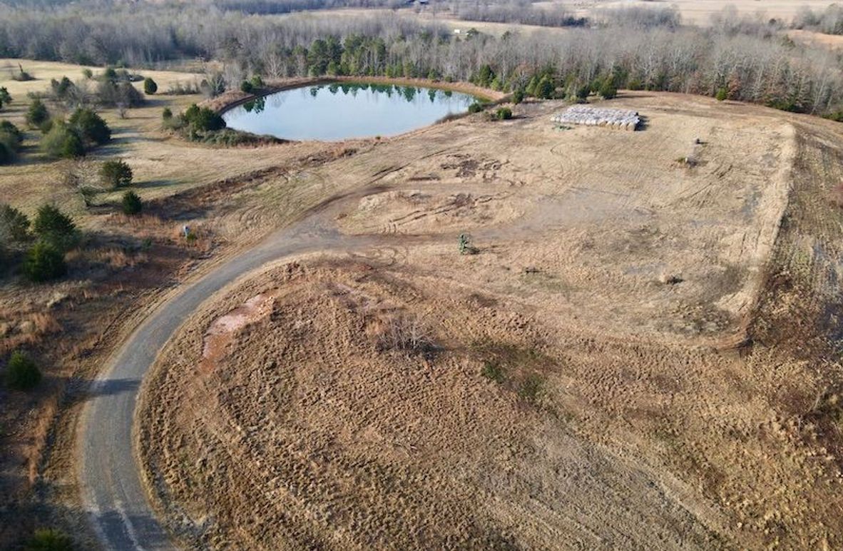 dji_fly_20251205_093108_885_1765034410632_photo