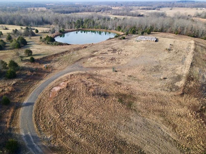 dji_fly_20251205_093108_885_1765034410632_photo