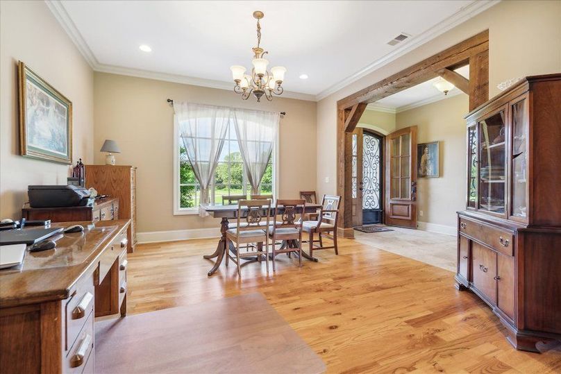 02-02-1528249m-5300 Raleigh Lagrange Dr