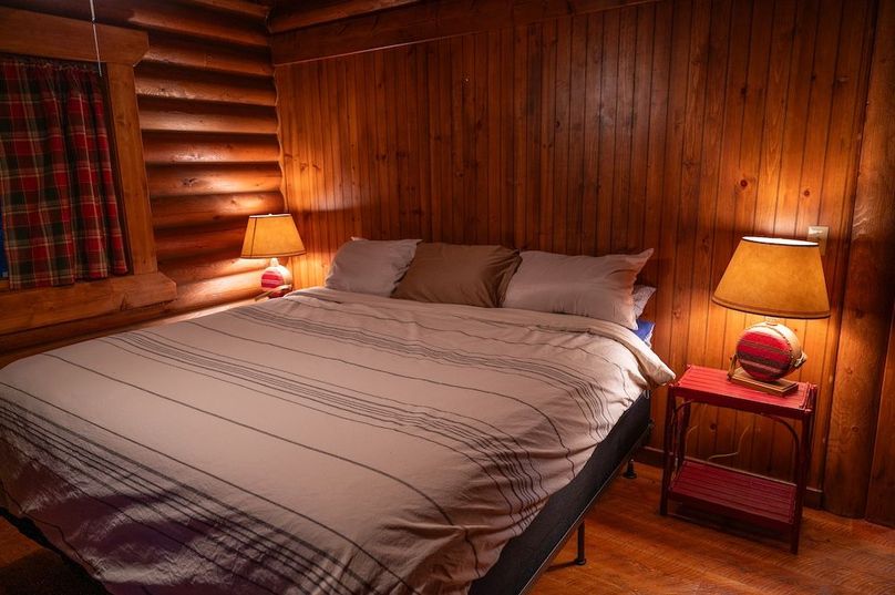 E6E6C3D1-55E3-4D6E-9AB6-B822AF35C67C