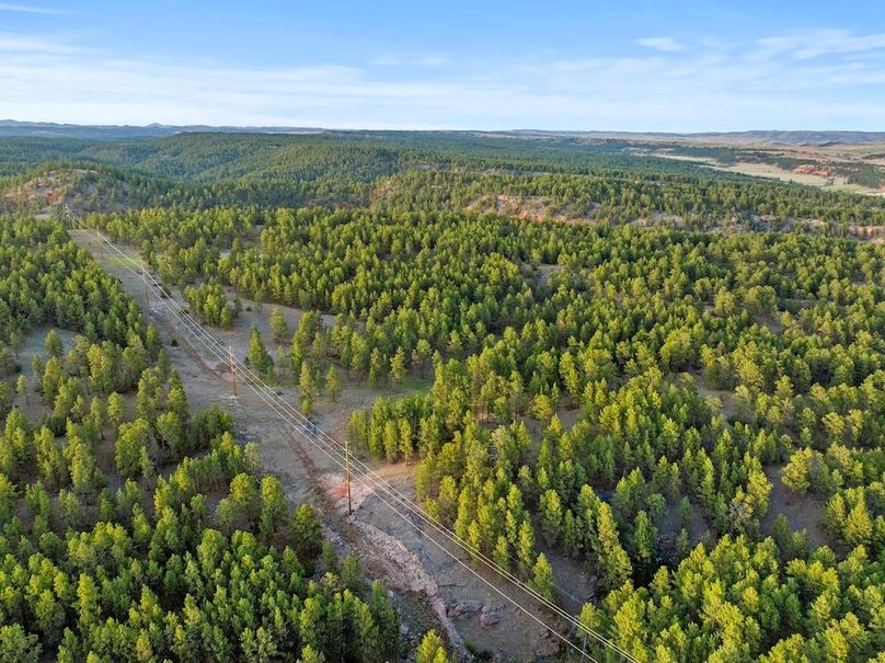 10-DJI_20250507190127_0805_D