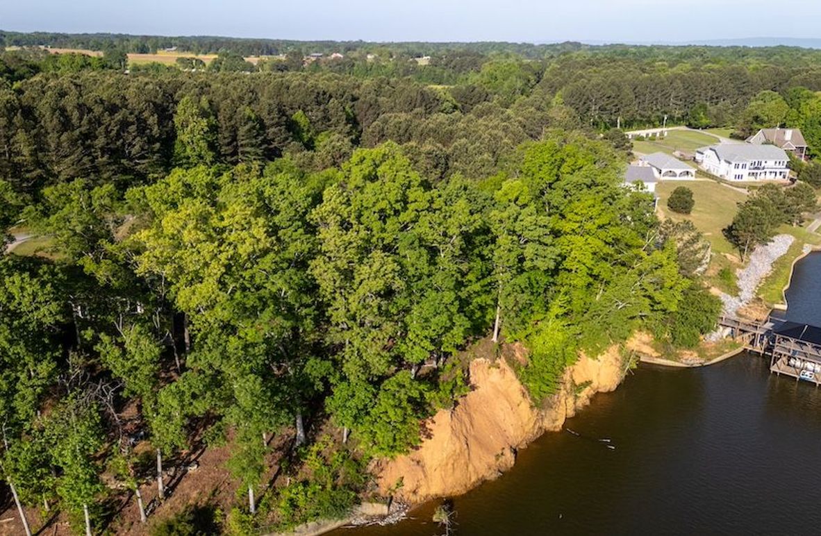 DJI_20250421080404_0064_D