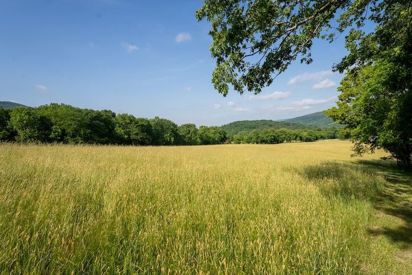 Cumberland TN 92 Featured_Pro Photo-110