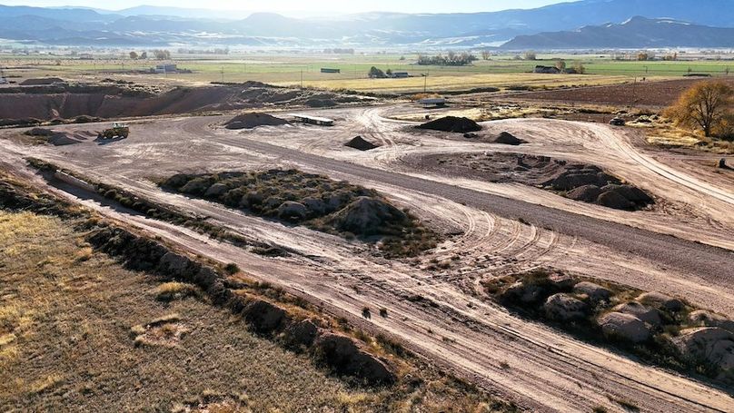 Sevier 60 Gravel and Yard17