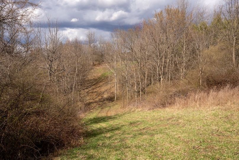 Copy of Muskingum OH 851 Featured_ProPhoto-4