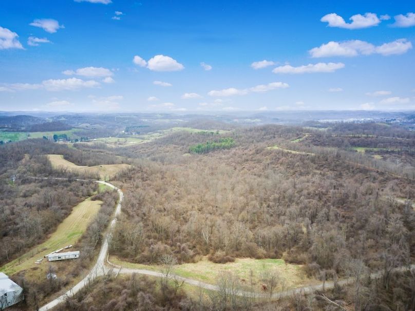 17-zj 46444 Parry Hollow Rd013