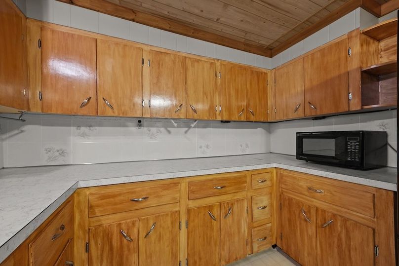 30-web-or-mls-58 Stillhouse Branch Rd 044