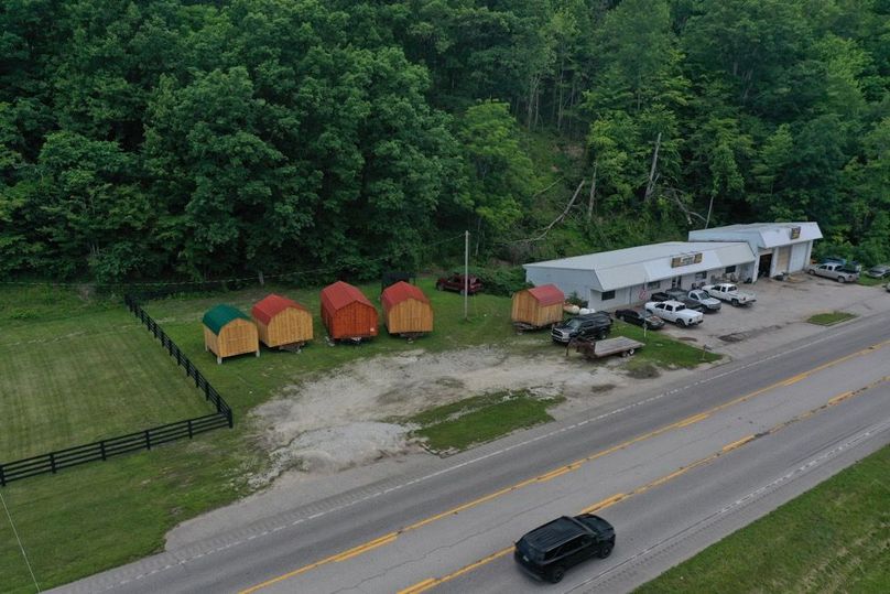 004 view of the lot viewed from the southeast