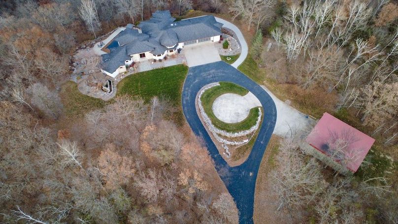 Pierce 16 Drone Still-29