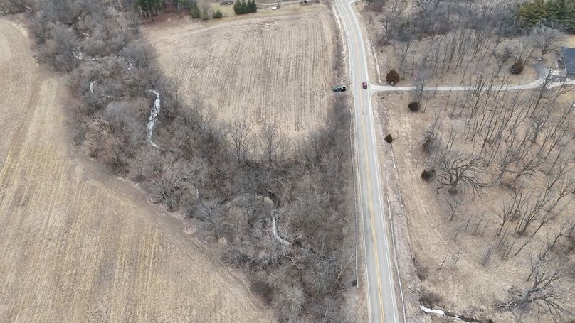 D1018635-54A6-4C38-B64B-428AD5A217A9_1_105_c