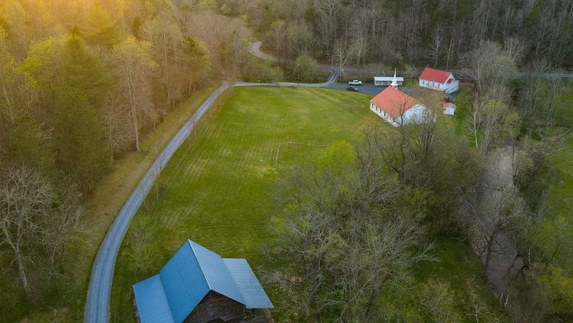 Sevier TN 77.63 Featured_Pro Photo-02