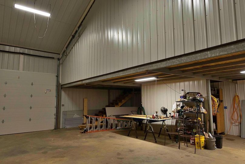24 lodge shop mid storage