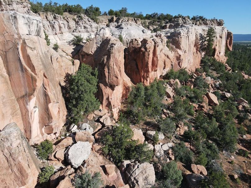 dji_fly_20240816_084632_581_1723819843306_photo